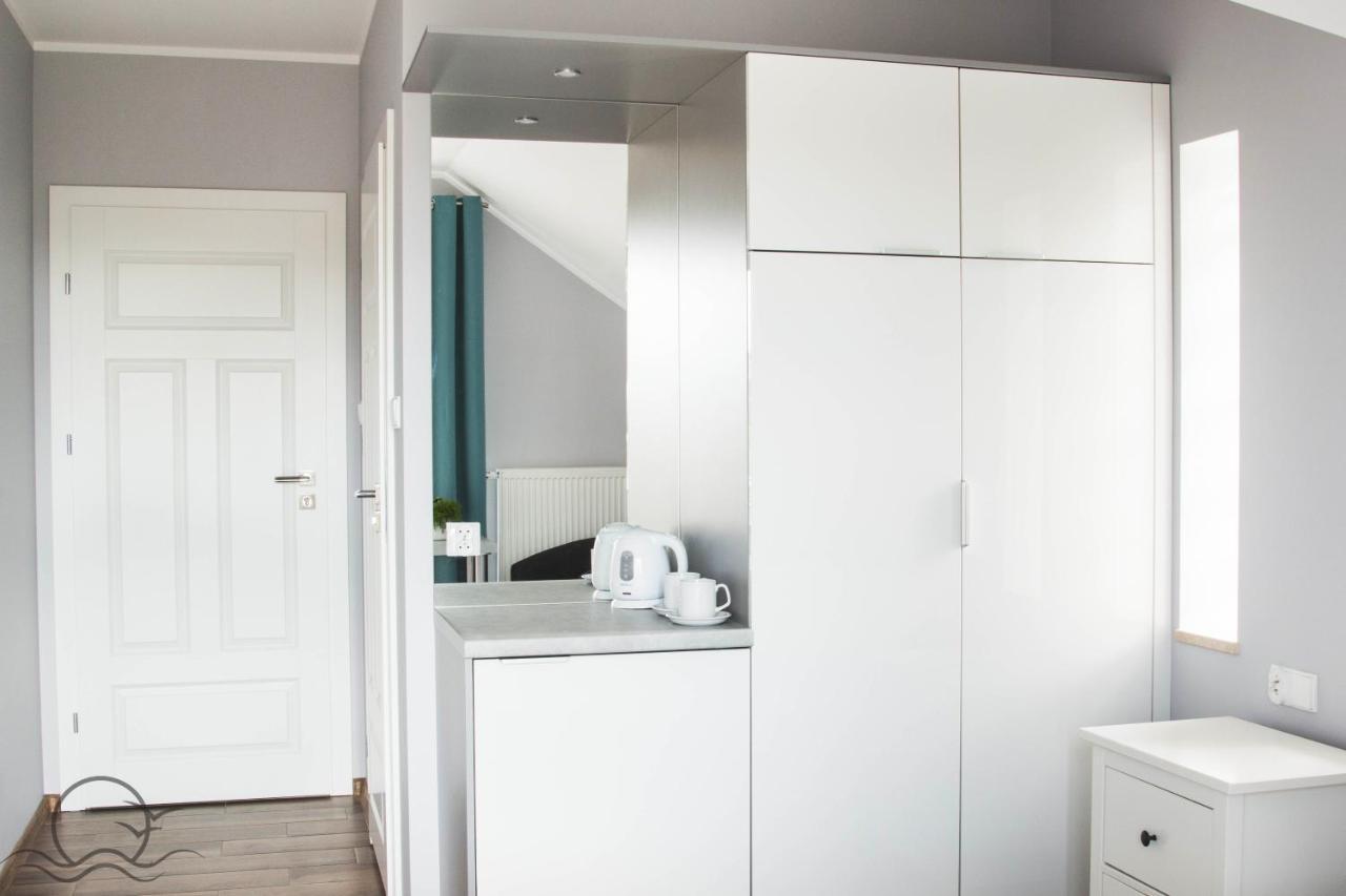Sloneczna - Komfortowe Pokoje I Apartamenty Stegna  Exteriör bild