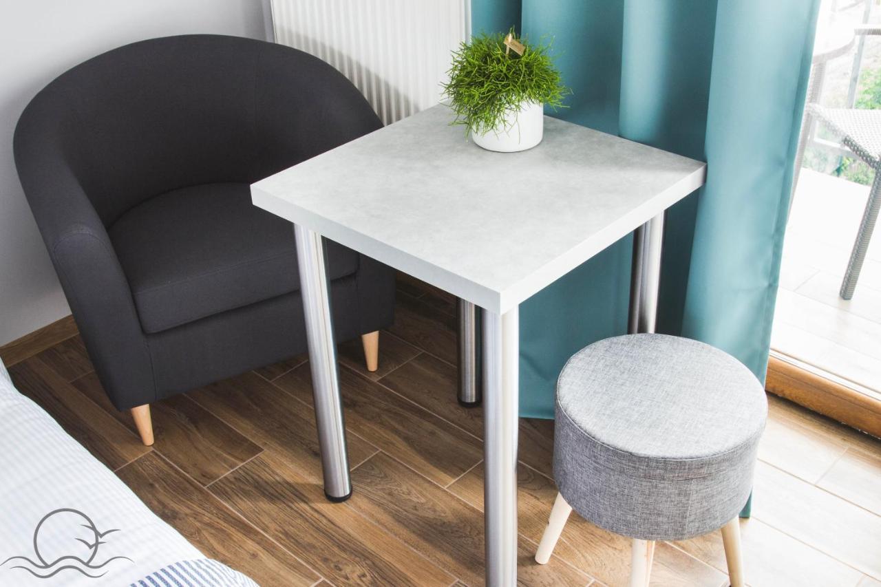Sloneczna - Komfortowe Pokoje I Apartamenty Stegna  Exteriör bild